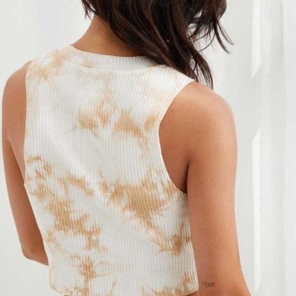 Aerie Top - Picture 2 of 6